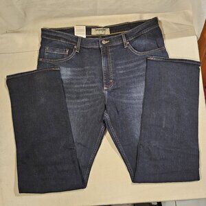 Wrangler Authentics Men's Straight Leg Jeans - Size 38/32